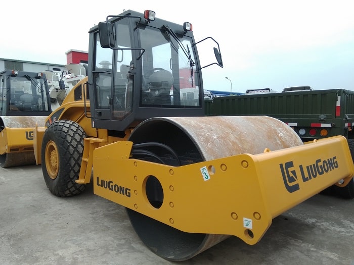 Xe lu rung LiuGong CLG6114 - SP bán chạy nhất ! Xe lu rung LiuGong CLG6114 - SP bán chạy nhất !