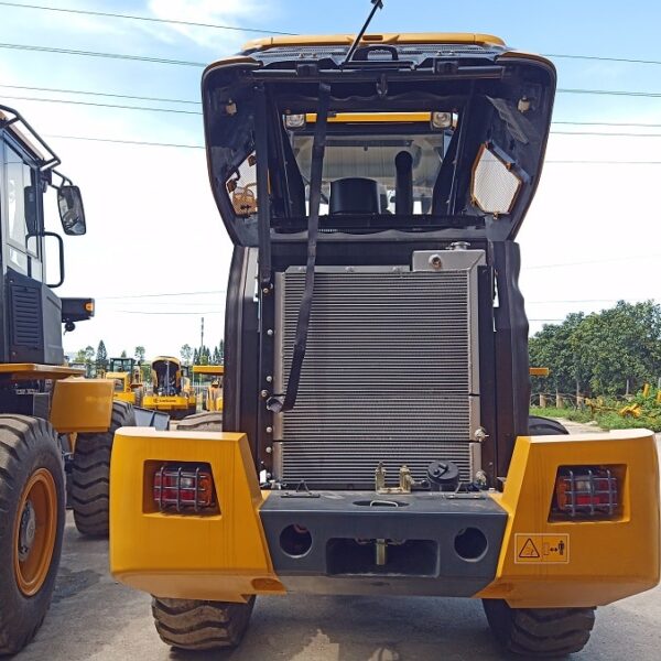 Máy xúc lật LiuGong CLG835H gầu 2.3m3 - máy xúc lật