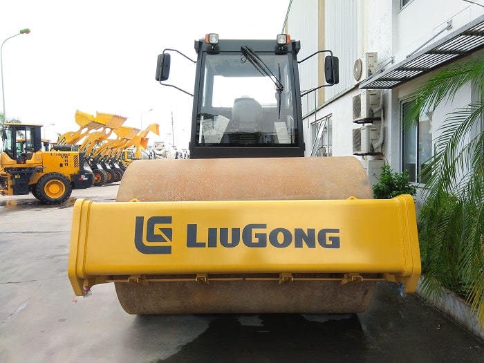 Xe lu rung LiuGong CLG6114 - SP bán chạy nhất ! Xe lu rung LiuGong CLG6114 - SP bán chạy nhất !