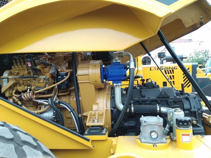 Xe lu rung LiuGong CLG6114 - SP bán chạy nhất ! Xe lu rung LiuGong CLG6114 - SP bán chạy nhất !