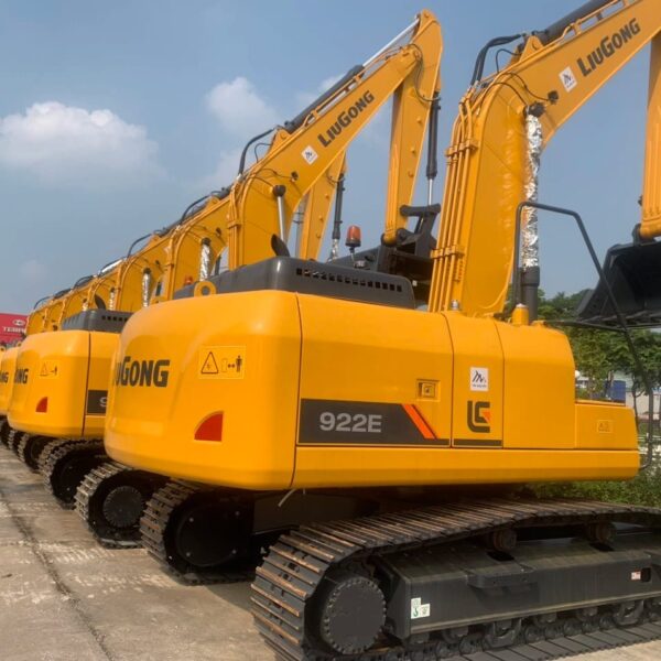 Máy Xúc Đào Bánh Xích LiuGong CLG933EHD Gầu 1.6 Khối Hải Âu